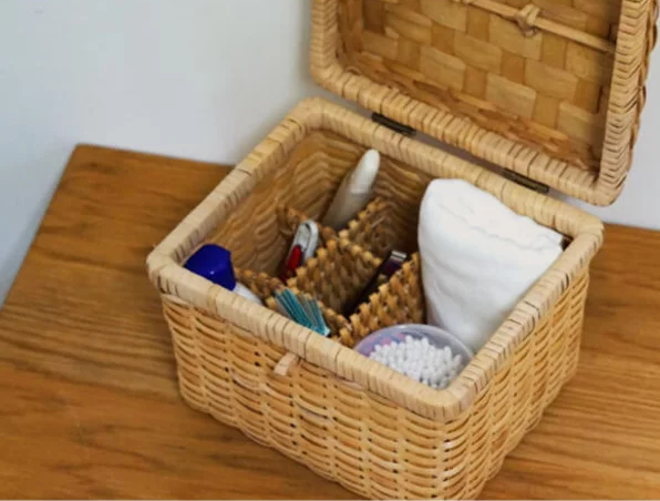 ソーイングバスケット　ラタン編みかご　道具カゴ（S・L）裁縫箱 仕切り付きカゴ　お母さんへのプレゼント